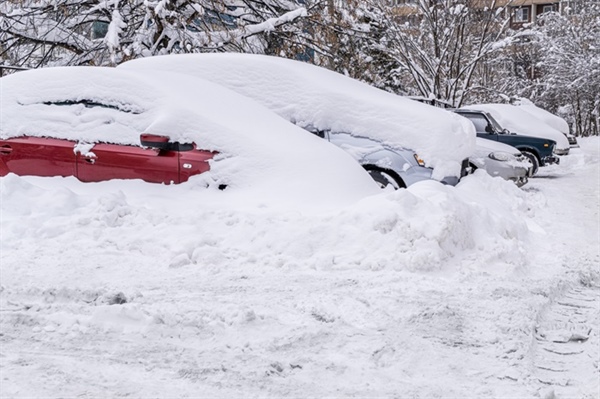 How Do Minnesota’s Changing Seasons Impact Insurance Needs?