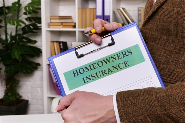 How Should Minnesota Homeowners Determine Dwelling Limits and Extended Replacement Cost Today?